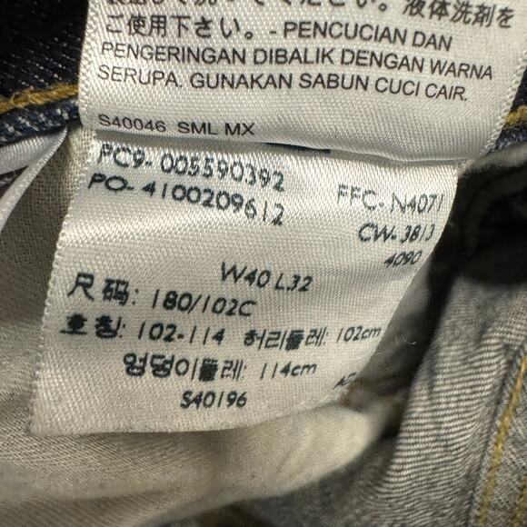 Levi's 559 Jeans Mens 40x32 ACTUAL Relaxed Straight Faded Wash Denim - Picture 7 of 9